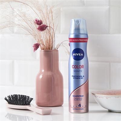 Nivea Color Care & Protect  lak na vlasy 250 ml                                 