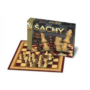 spoločenská hra šachy drevené v krabici 33*23*3 cm                              